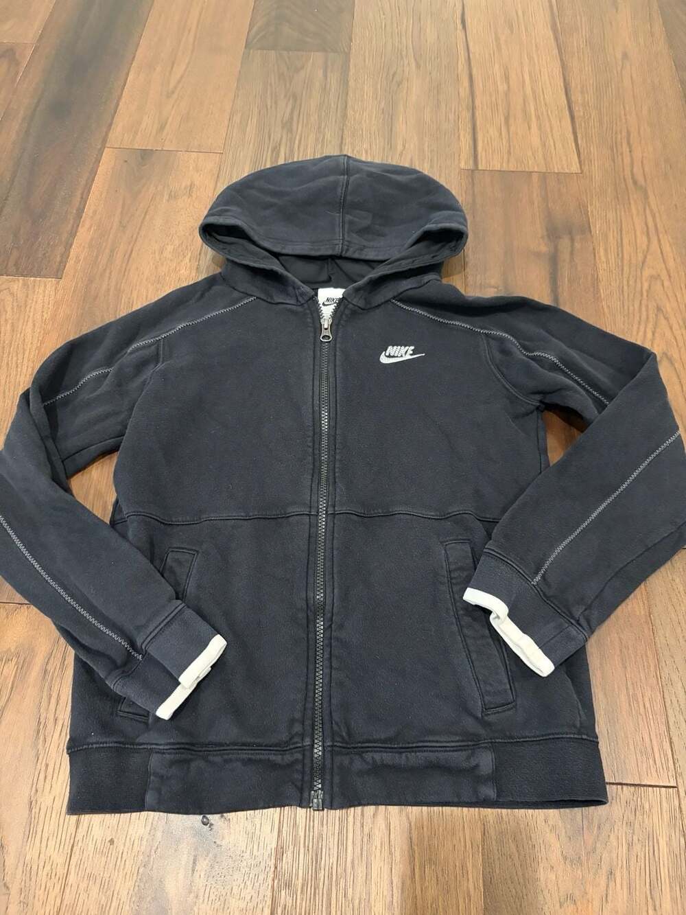 Nike Full-Zip Hoodie Size L Black Fleece Sweatshirt Embroidered Swoosh